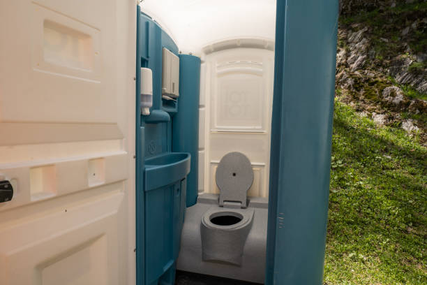 Best Portable bathroom rental  in Tupelo, MS